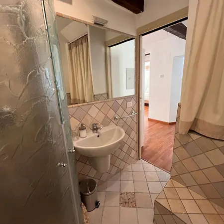 A Casa Di Cri * Lucca